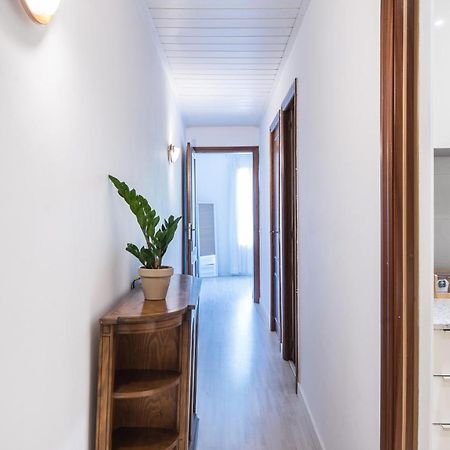 Spacious 3 Bed Apt In The Heart Of Sant Antoni Barcelona Exteriér fotografie
