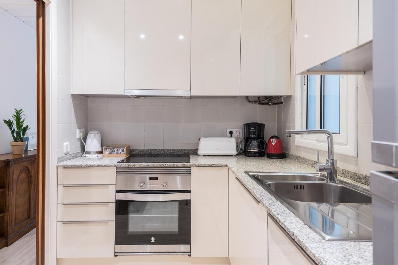 Spacious 3 Bed Apt In The Heart Of Sant Antoni Barcelona Exteriér fotografie