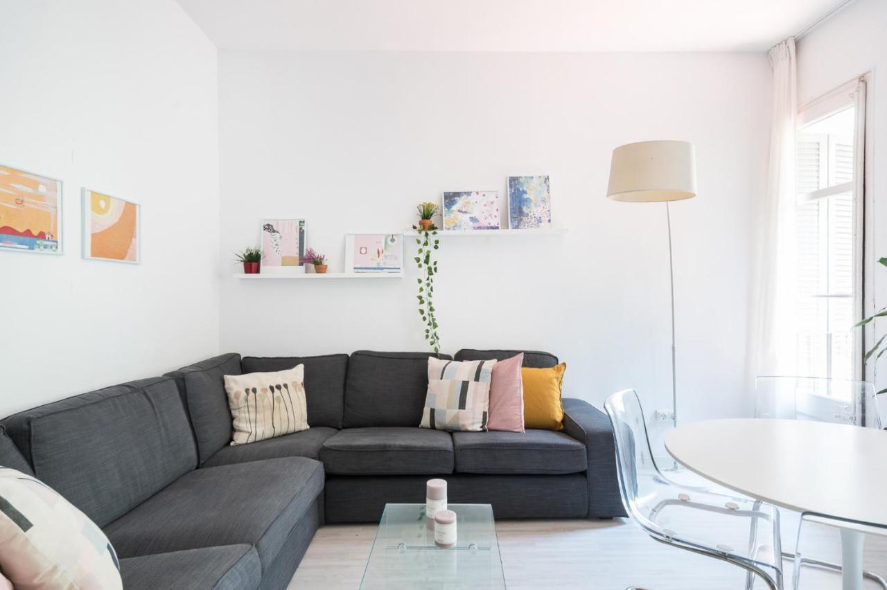 Spacious 3 Bed Apt In The Heart Of Sant Antoni Barcelona Exteriér fotografie