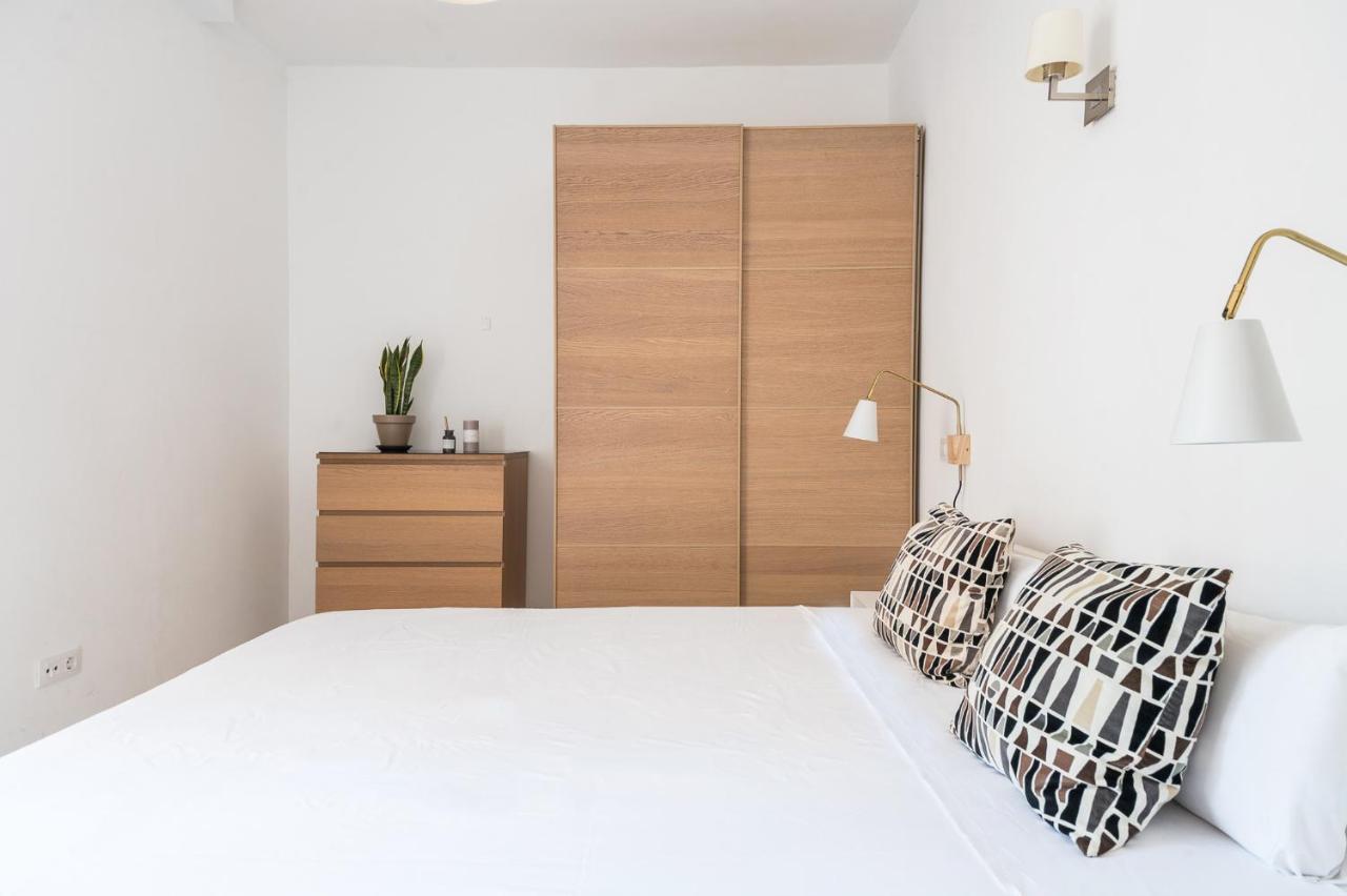 Spacious 3 Bed Apt In The Heart Of Sant Antoni Barcelona Exteriér fotografie